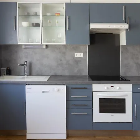 Charmant Appartement Coeur De Ville Parking Prive Rodez